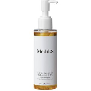 Medik8 Lipid Balance Cleansing Oil Anti-Pollution Transforming Cleanser