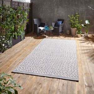 The Rug Shop UK Grey Outdoor Modern Easy to clean Machine Made Geometric Geometric Area Rug Size: 160 cm x 220 cm Grey 160 cm x 220 cm The Rug Shop UK Grey Outdoor Modern Easy to clean Machine Made Geometric Geometric Area Rug Size: 160 cm x 220 cm Grey 160 cm x 220 cm