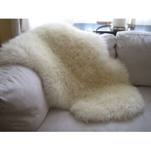 SNUGRUGS Genuine Single Pelt Sheepskin Rug in Natural Size: 66 cm x 120 cm Natural 66 cm x 120 cm SNUGRUGS Genuine Single Pelt Sheepskin Rug in Natural Size: 66 cm x 120 cm Natural 66 cm x 120 cm