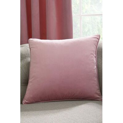 Laurence Llewelyn-Bowen Montrose Rose Velvet Cushion - Cushion Laurence Llewelyn-Bowen Montrose Rose Velvet Cushion - Cushion