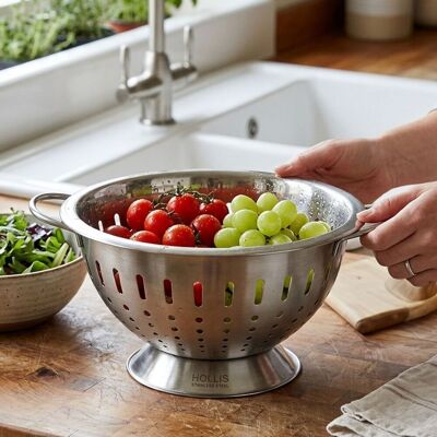 Orsina Stainless Steel Colander, Brushed Finish Colander With Twin Handles For Easy Draining, Durable Kitchen in Silver Silver Orsina Stainless Steel Colander, Brushed Finish Colander With Twin Handles For Easy Draining, Durable Kitchen in Silver Silver