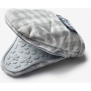 Zeal Silicone Hot Grab Mini Oven Mitt Gingham in Duck Egg Blue Duck Egg Blue Zeal Silicone Hot Grab Mini Oven Mitt Gingham in Duck Egg Blue Duck Egg Blue
