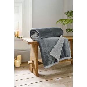 Deyongs Hazelwood Super Soft Flannel & Sherpa Throw - 130 x 170cm Fleece Blanket in Silver Size: 130 cm x 170 cm Silver 130 cm x 170 cm Deyongs Hazelwood Super Soft Flannel & Sherpa Throw - 130 x 170cm Fleece Blanket in Silver Size: 130 cm x 170 cm Silver 130 cm x 170 cm