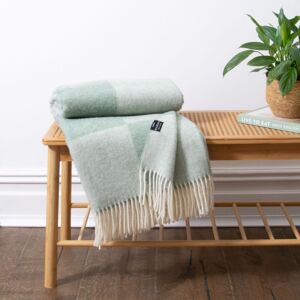 Native Natural Checkerboard Green Wool Blanket Size: Large Green Large Native Natural Checkerboard Green Wool Blanket Size: Large Green Large