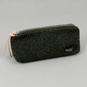 Koda Triangle Bouclé Pouch