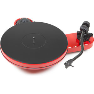 Pro-Ject RPM 3 Carbon Turntable - Red