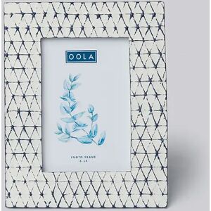 Joy White Diamond Pattern Photo Frame For 6X4 white Unisex