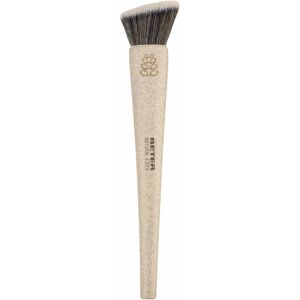 Beter Makeup Brush flat top kabuki natural fiber #beige Beter Makeup Brush flat top kabuki natural fiber #beige