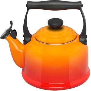 Le Creuset Volcanic Traditional Kettle