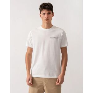 Men's GANT Mens Short Sleeve Printed Graphic T-Shirt - 113 Eggshell - White - Size: 40 Men's GANT Mens Short Sleeve Printed Graphic T-Shirt - 113 Eggshell - White - Size: 40