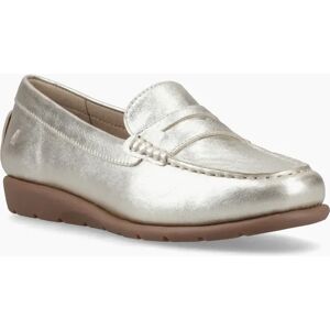 Women's Hush Puppies Shelby Leather Women's Gold Loafers - Size: 5 Women's Hush Puppies Shelby Leather Women's Gold Loafers - Size: 5