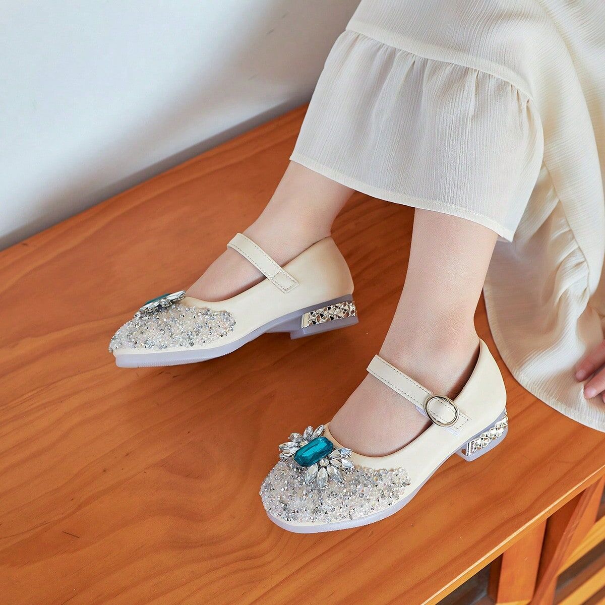 SHEIN Children's Shoes New Princess Shoes For Baby Girls, Soft Crystal Soled Sparkle Dancing Shoes, High Heels Beige EUR34,EUR35,EUR36,EUR28,EUR29,EUR30,EUR31,EUR32,EUR33