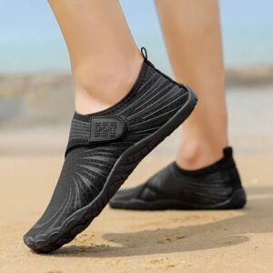 SHEIN New Arrival Outdoor Wading Shoes, Five Fingers Design Non-slip Barefoot Water Shoes For Swimming, Fitness, Cycling, Hiking Black EUR34,EUR35,EUR36,EUR37,EUR38,EUR39,EUR40,EUR41,EUR42,EUR43,EUR44,EUR45,EUR46