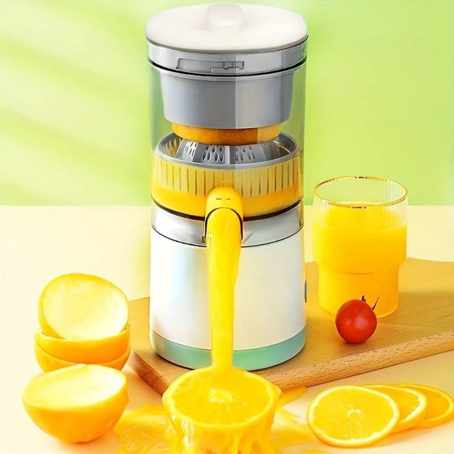 SHEIN Bring Fresh Orange Juice Into Your Home With This Multifunctional USB-Powered Juicer! Juicer - White USB Charging