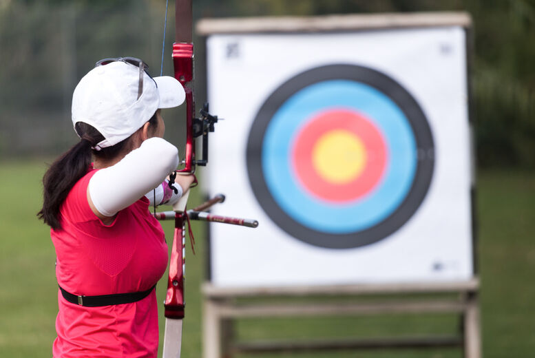 Cotswold Archery 90-Minute Archery Experience for 1