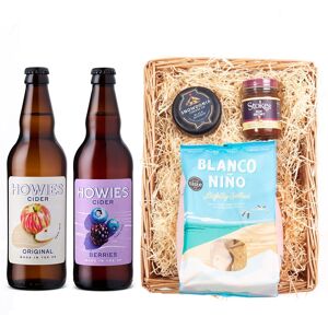 Howies Premium Wicker Tray Original Cider & Berry Cider Hamper With Cheese Howies Premium Wicker Tray Original Cider & Berry Cider Hamper With Cheese