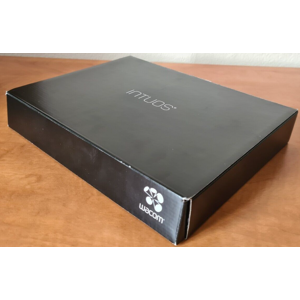 Wacom Intuos Graphics Tablet Ctl-490dw-S - White Wacom Intuos Graphics Tablet Ctl-490dw-S - White