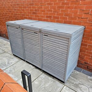 Samuel Alexander 2.03m X 1.14m Large Grey Wooden Garden Triple Wheelie Bin Store For 3 Bins Samuel Alexander 2.03m X 1.14m Large Grey Wooden Garden Triple Wheelie Bin Store For 3 Bins