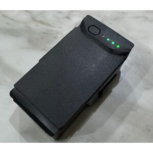 Dji Mavic Air Intelligent Flight Battery - Low Cycles & Good Condition Dji Mavic Air Intelligent Flight Battery - Low Cycles & Good Condition