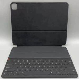 Apple MU8H2B/A Wireless Keyboard - Black - UK English - QWERTY - Keyboard Type Apple MU8H2B/A Wireless Keyboard - Black - UK English - QWERTY - Keyboard Type
