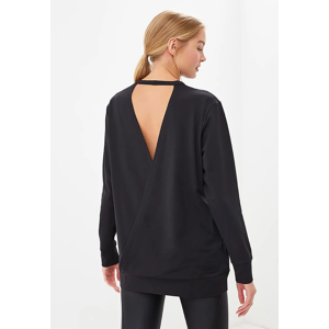 Nike Dry Studio Crew Long Sleeve Wrap Back Training Top (929386 010)Black Nike Dry Studio Crew Long Sleeve Wrap Back Training Top (929386 010)Black