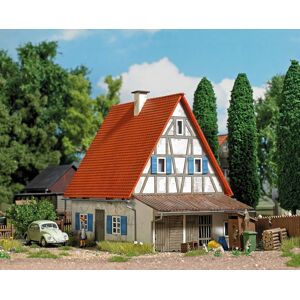 Busch 1908 Model Building Kit - Old House, 3D Plaster, Painted Busch 1908 Model Building Kit - Old House, 3D Plaster, Painted