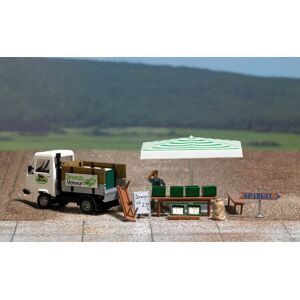 Busch 7726 Asparagus Seller - Ho/00 Gauge New - Tracked 48 Post Busch 7726 Asparagus Seller - Ho/00 Gauge New - Tracked 48 Post