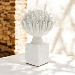 Durable 27cm Handcrafted Resin Flower Decor - Elegant Indoor/outdoor Centerpiece Durable 27cm Handcrafted Resin Flower Decor - Elegant Indoor/outdoor Centerpiece