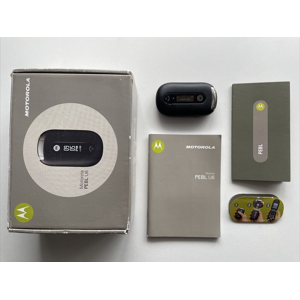 Motorola Pebl U6 - Stylish Flip Mobile Phone - Black. Boxed (2005) Motorola Pebl U6 - Stylish Flip Mobile Phone - Black. Boxed (2005)