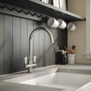 Nuie Traditional 1 Tap Hole Kitchen Sink Mixer Tap Lever Handles Curved Spout Nuie Traditional 1 Tap Hole Kitchen Sink Mixer Tap Lever Handles Curved Spout