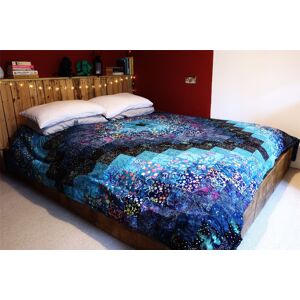 Loudelephant King Size Bedspread Handmade Quilted Patchwork Batik Printed Midnight Double Loudelephant King Size Bedspread Handmade Quilted Patchwork Batik Printed Midnight Double