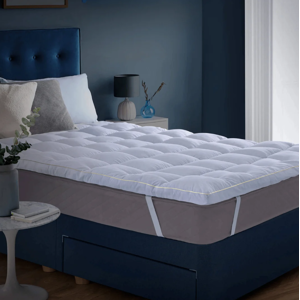 Silentnight Luxury Dreamland Mattress Topper King Size, 5cm Deep, Easy Fit & Hypoallergic Silentnight Luxury Dreamland Mattress Topper King Size, 5cm Deep, Easy Fit & Hypoallergic