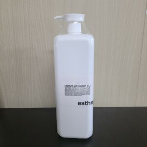 Esthepro Moisture Skin Solution Toner 1000ml Moisture Emulsion Lotion 1000ml Esthepro Moisture Skin Solution Toner 1000ml Moisture Emulsion Lotion 1000ml