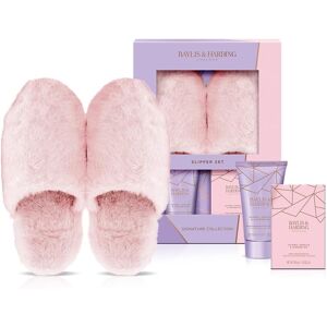 baylis & Harding Baylis & Harding Jojoba, Vanilla & Almond Oil Luxury Slipper Gift Set (Pack Of baylis & Harding Baylis & Harding Jojoba, Vanilla & Almond Oil Luxury Slipper Gift Set (Pack Of