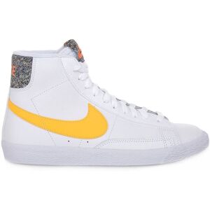 Nike Blazer Mid '77 Vintage Kids White Trainers Nike Blazer Mid '77 Vintage Kids White Trainers