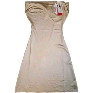Spanx Slimplicity Convertible Full Slip Shapewear Nude Size S/ Uk 10 Style 989 Spanx Slimplicity Convertible Full Slip Shapewear Nude Size S/ Uk 10 Style 989