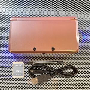 Nintendo 3ds Console Region Free Tested 32gb Sd Charger Stylus Set Very Good Nintendo 3ds Console Region Free Tested 32gb Sd Charger Stylus Set Very Good