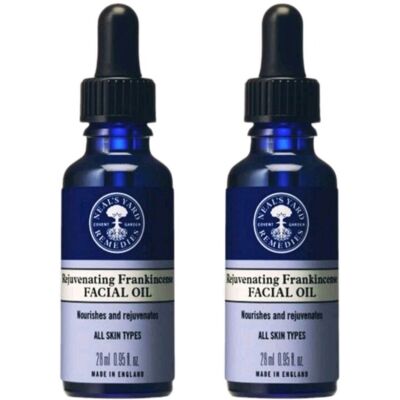 Neal's Yard Remedies Organic Rose Facial Oil - 30ml Neal's Yard Remedies Organic Rose Facial Oil - 30ml