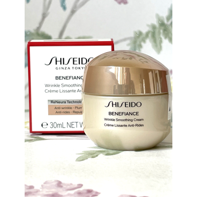 Shiseido Benefiance Wrinkle Smoothing Cream - Anti-Aging Day & Night Face Moisturizer Shiseido Benefiance Wrinkle Smoothing Cream - Anti-Aging Day & Night Face Moisturizer