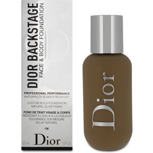Christian Dior Backstage Face & Body Foundation Buildable Natural Finish 3.5n Neutral Christian Dior Backstage Face & Body Foundation Buildable Natural Finish 3.5n Neutral