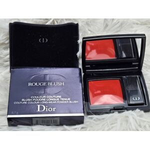 Christian Dior Rouge Blush Couture Colour Long-Wear Powder Blush 6.7g 080 Red Smile Matte Christian Dior Rouge Blush Couture Colour Long-Wear Powder Blush 6.7g 080 Red Smile Matte