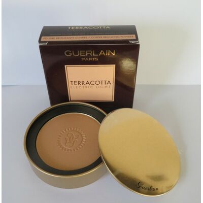 Guerlain Terracotta Electric Light Copper Bronzing Bronzer Powder 10g New In Box Guerlain Terracotta Electric Light Copper Bronzing Bronzer Powder 10g New In Box