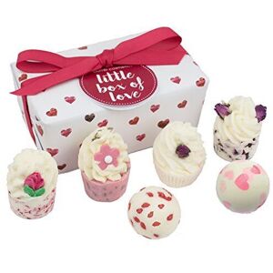 Bomb Cosmetics Little Box Of Love Ballotin Bath Melt Wrapped Gift Pack 6 X 30g Bomb Cosmetics Little Box Of Love Ballotin Bath Melt Wrapped Gift Pack 6 X 30g