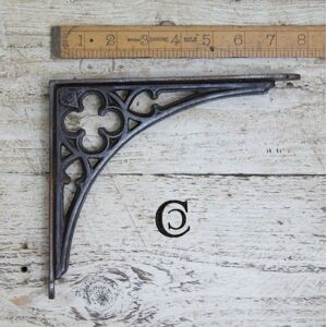 Black Country Metalworks Rustic Iron Blacksmiths \"Gothic\" Shelf Bracket - 180mm X 195mm Black Country Metalworks Rustic Iron Blacksmiths \"Gothic\" Shelf Bracket - 180mm X 195mm