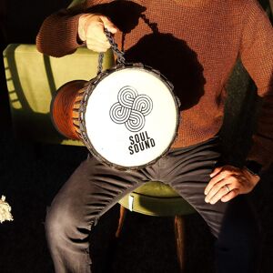Aw Large Pro Djembe Drum - Soul Sound (Low) - 50cm (22cm Diia) Aw Large Pro Djembe Drum - Soul Sound (Low) - 50cm (22cm Diia)