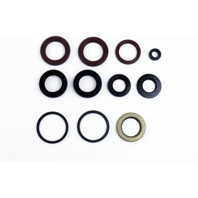ATHENA Suzuki 700 LTA King Quad Engine Gasket Kit - Engine Seals ATHENA Suzuki 700 LTA King Quad Engine Gasket Kit - Engine Seals