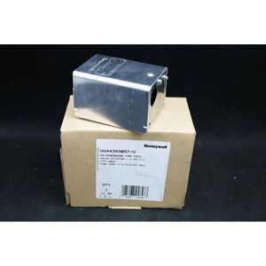 Honeywell Vu443a3057/u 2 Way Nc Valve Actuator 277v 60hz Hi-Pressure Fan Coil Honeywell Vu443a3057/u 2 Way Nc Valve Actuator 277v 60hz Hi-Pressure Fan Coil