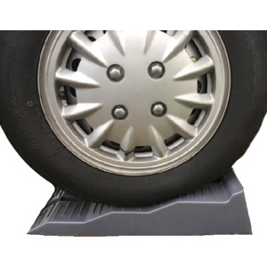 Fiamma Level Up Wheel Chocks - 5000 kg, 57x20x13cm Fiamma Level Up Wheel Chocks - 5000 kg, 57x20x13cm