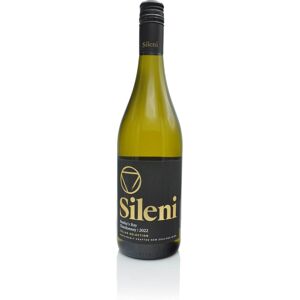 Sileni Cellar Selection Hawkes Bay Chardonnay 2022 750ml White Sileni Cellar Selection Hawkes Bay Chardonnay 2022 750ml White