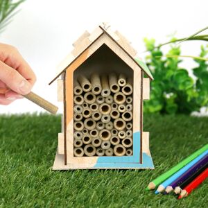 Gift Republic Handmade Habitat Bee Hotel Gift Republic Handmade Habitat Bee Hotel